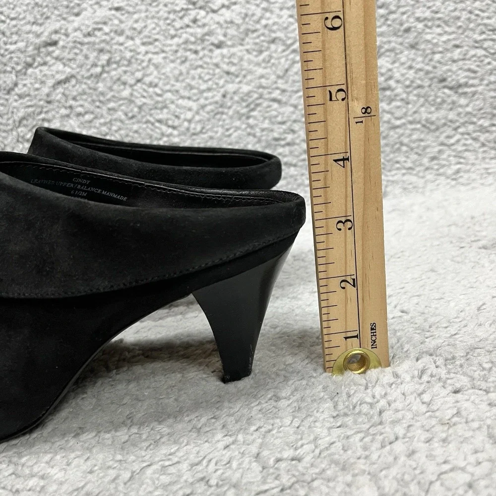 Liz Claiborne Cindy Shoes Womens 6.5 Suede Leather‎ Heels Black Slip On Corpcore
